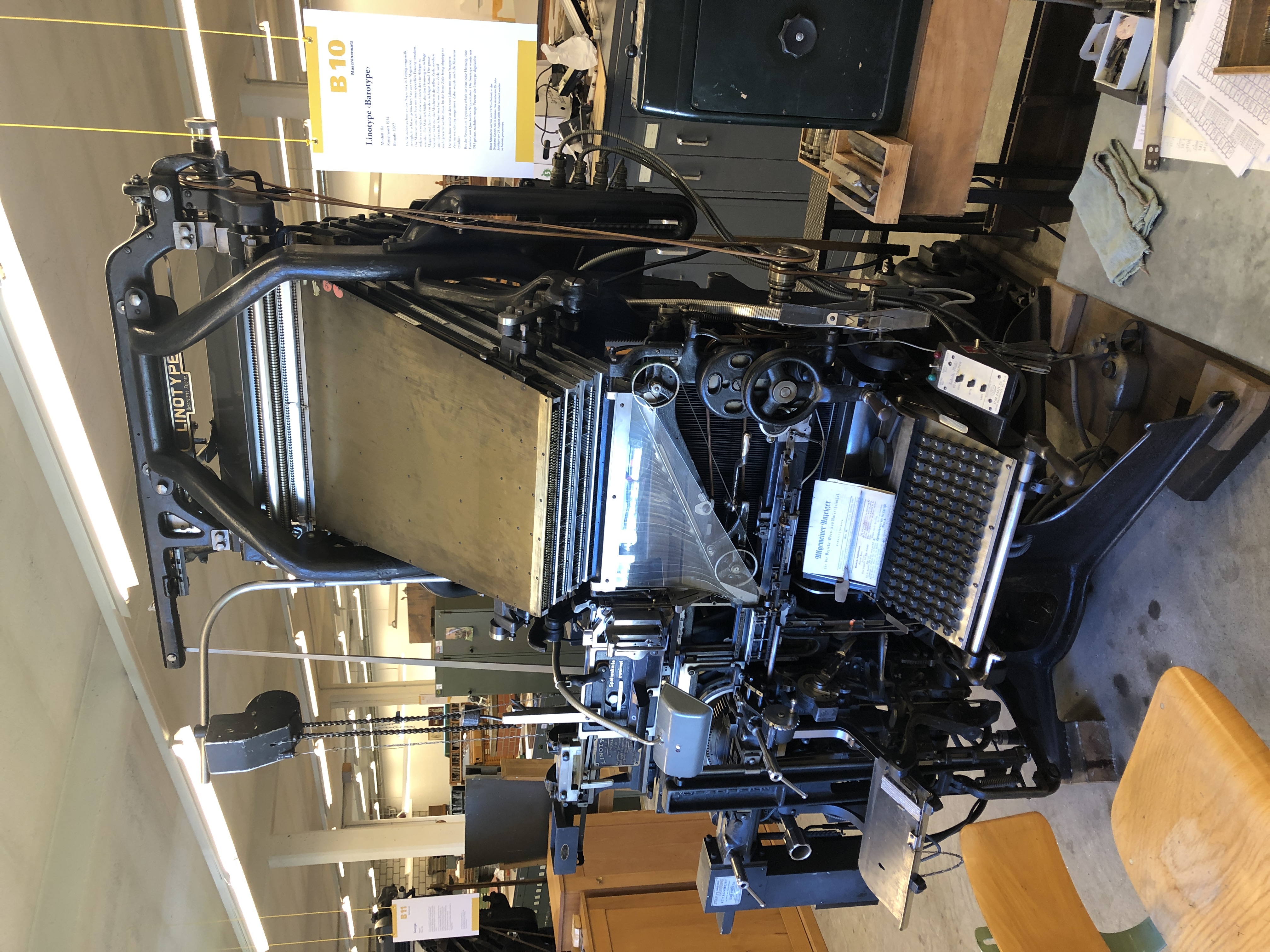 A Linotype model 10a