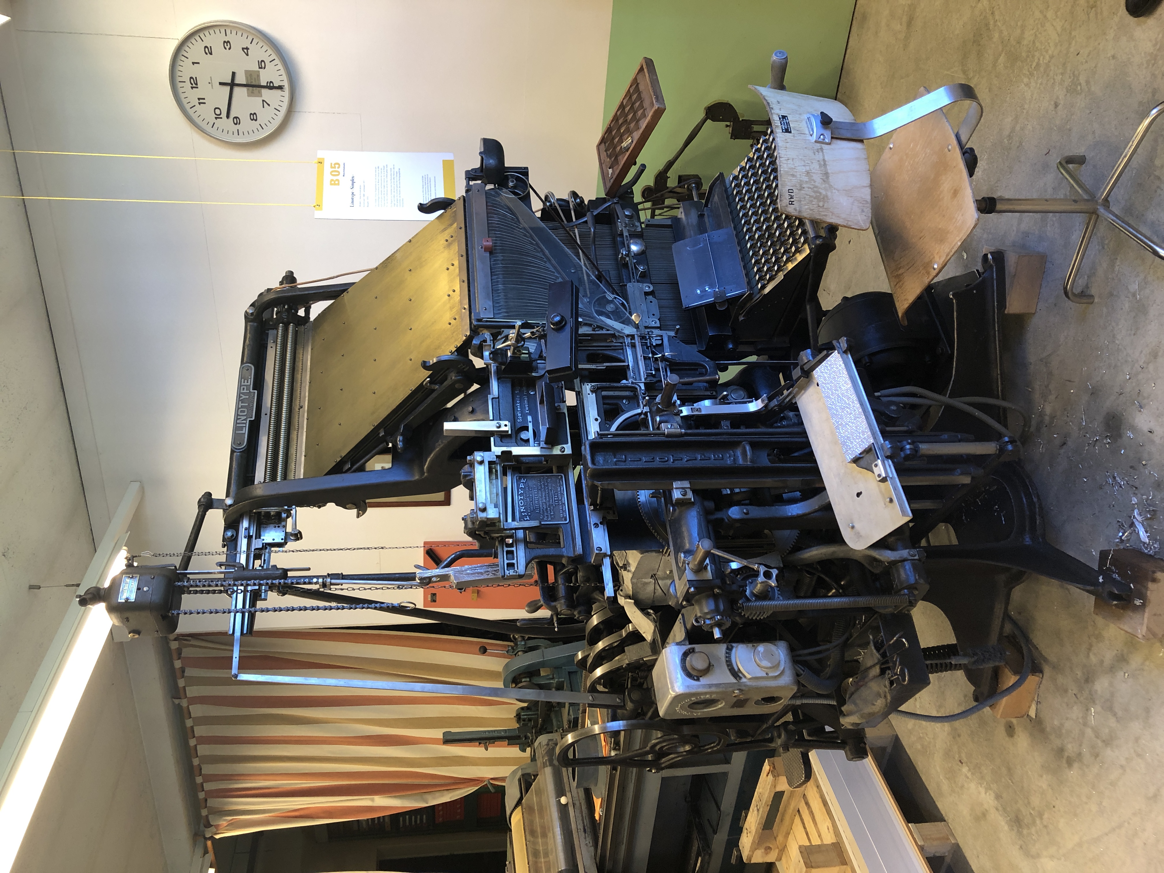 A Linotype model 2